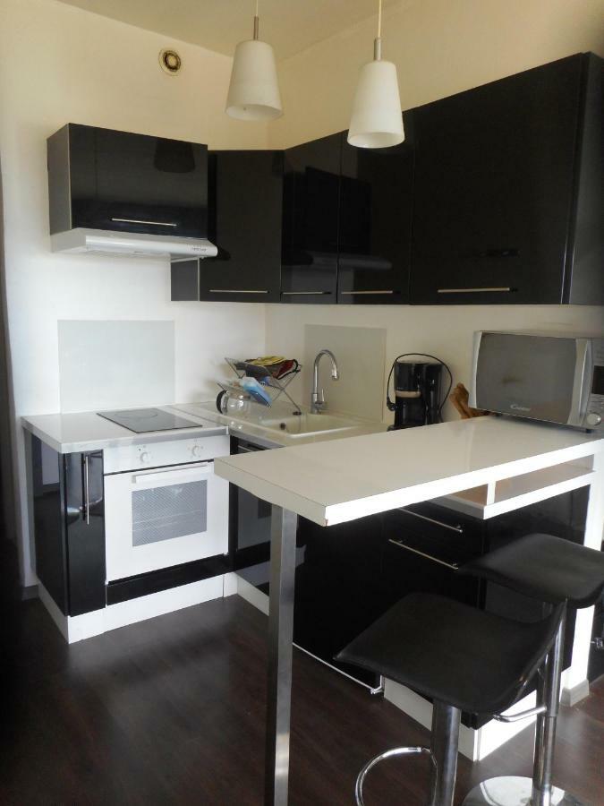 Apartment hotel vue mer à 100 mètres des plages étage 5 Villeneuve-Loubet Extérieur photo